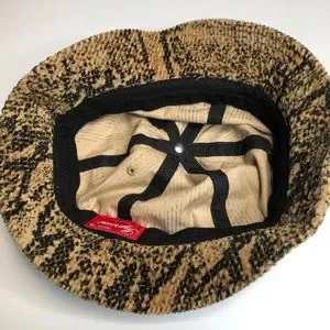 帽子 supreme Snakeskin Corduroy Bell Hat Supreme Snakeskin Corduroy Bell Hat (FW20) - $54